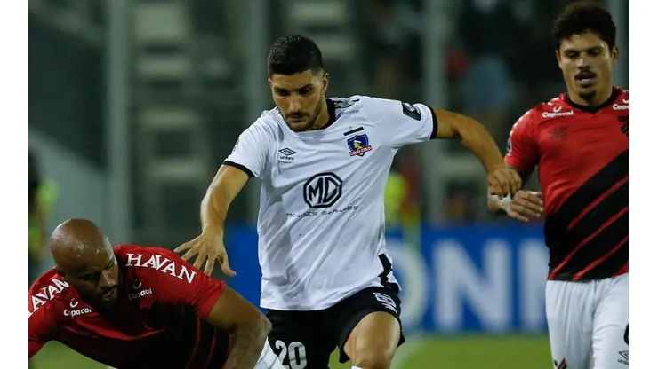 El atacante tuvo el 2-0 en sus pies en la segunda mitad.