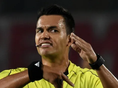 Las polémicas del árbitro de Colo Colo vs Athletico Paranaense