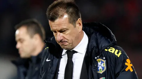 Dunga es una de las opciones que pone el representante de Scolari en la mesa