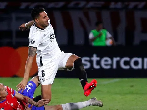 Insaurralde tras la caída en el debut copero de Colo Colo: “El que se equivoca la va a buscar adentro”