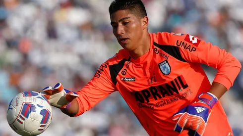 Cortés defendió la camiseta de Deportes Iquique desde 2014 hasta 2017.