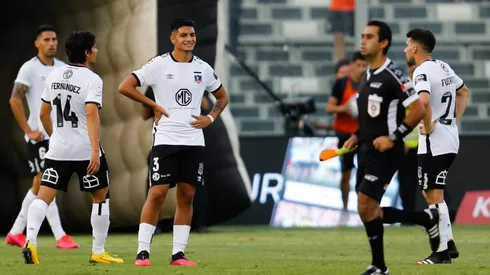 Los hinchas albos empiezan a perder la paciencia con los jugadores.