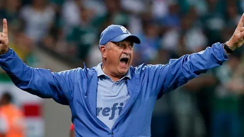 El campeón del mundo con Brasil en 2002 mandó a cortar las negociaciones con el Cacique.