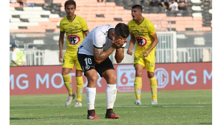 A Colo Colo le empatan en los descuentos