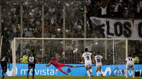 Colo Colo jugará con público ante la Universidad de Concepción