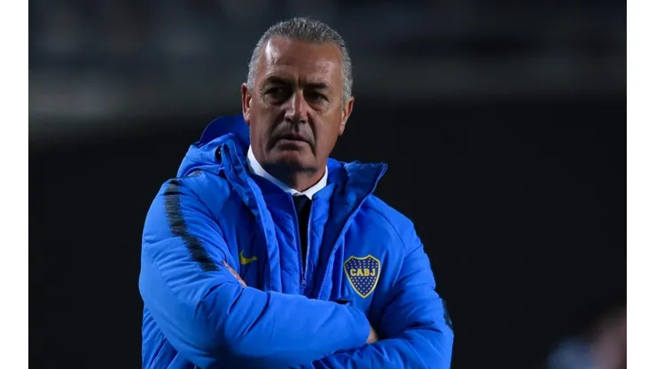Alfaro es uno de los deseos de Blanco y Negro para entrenador de Colo Colo.