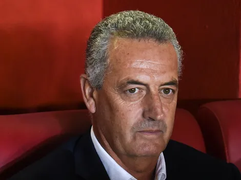¿Cómo juega Gustavo Alfaro? un DT pragmático y muy diferente a Salas