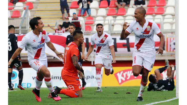 Colo Colo volvió a decepcionar, esta vez ante Curicó Unido