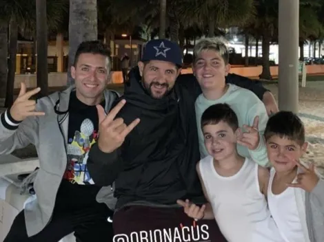 Agustín Orión muestra su amor por Colo Colo en sus vacaciones