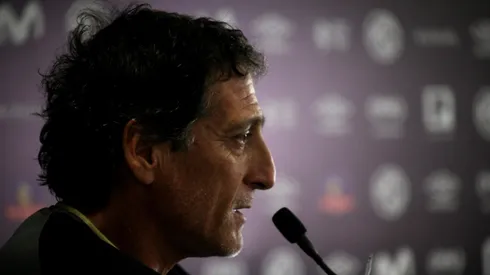 El Comandante sigue defendiendo su gestión en el Cacique.