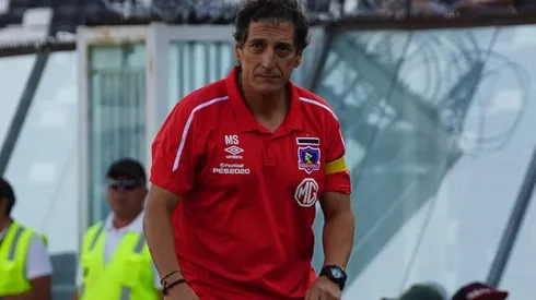 Hinchas de Colo Colo pierden la paciencia con Mario Salas