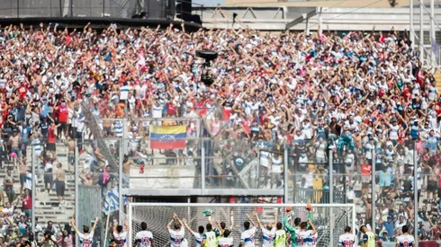 El duelo en el Monumental debería jugarse sin hinchas de la UC.