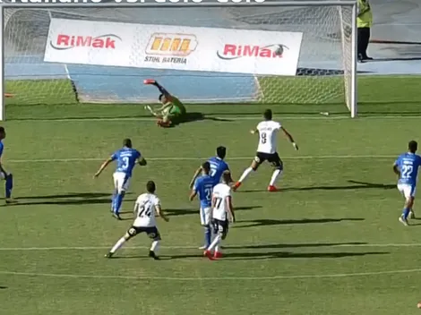 El increíble gol que se perdió Javier Parraguez en la derrota de Colo Colo