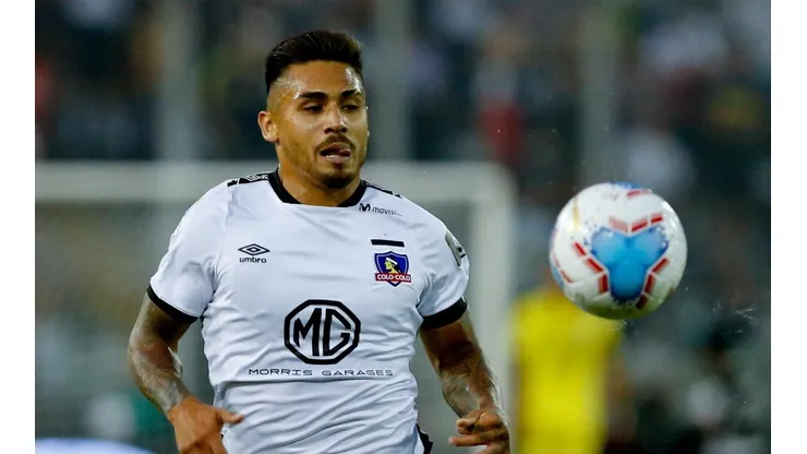Bolados sigue en Colo Colo cinco años más