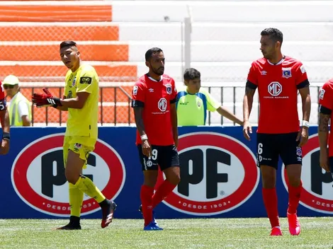 No logra sostener la ventaja: Colo Colo pierde ante Cobresal en El Salvador