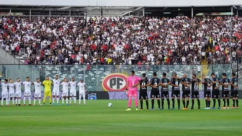 Las 30 mil almas en el Monumental respetaron el minuto de silencio.