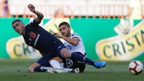 Nicolás Blandi agradece a sus compañeros de Colo Colo