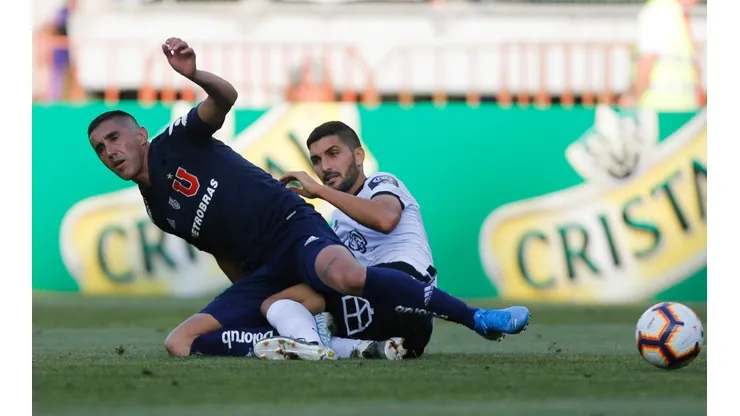 Nicolás Blandi agradece a sus compañeros de Colo Colo