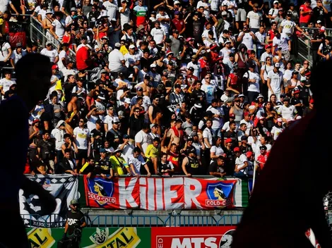 Hinchas albos y azules se unieron cantando contra Piñera en Temuco