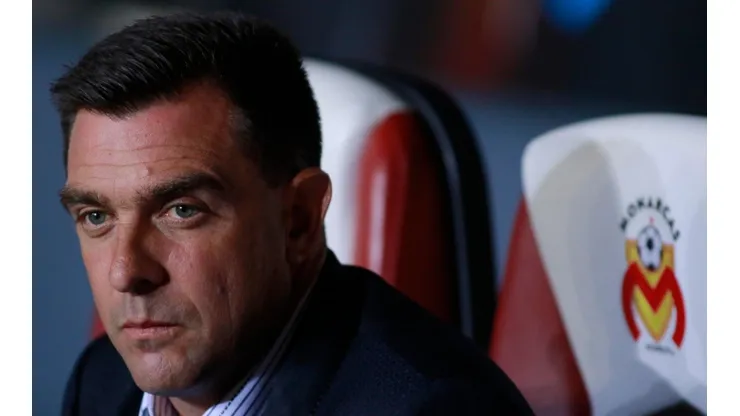 El entrenador buscó darle una inyección anímica a sus jugadores.