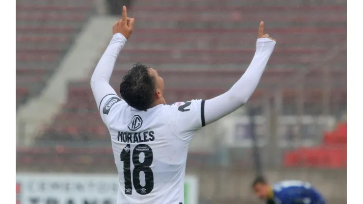 El jugador busca salir del Monumental.