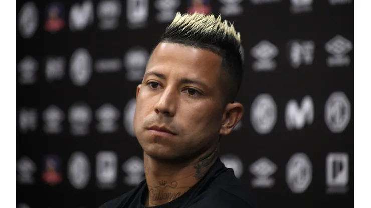 Valencia habló en conferencia de prensa