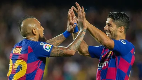 Suárez no podrá enfrentar a Vidal por las eliminatorias en Marzo.