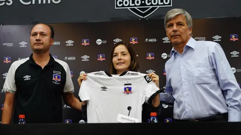 Edmundo Valladares, Vanessa Araúz y Harold Mayne-Nicholls en la presentación de la nueva DT