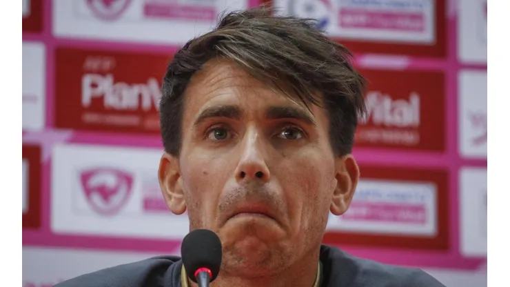Pablo Mouche se refiere a ausencia de jugadores que ya defendieron a otro club en Copa Chile