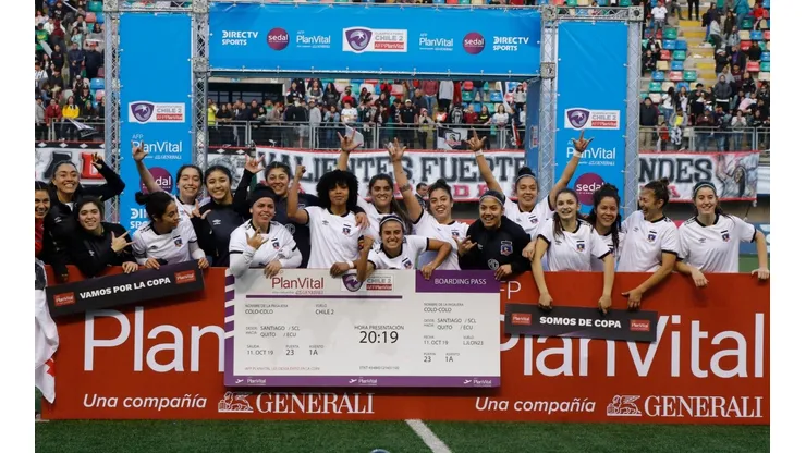 Colo Colo anuncia contratos profesionales para las jugadoras del equipo femenino
