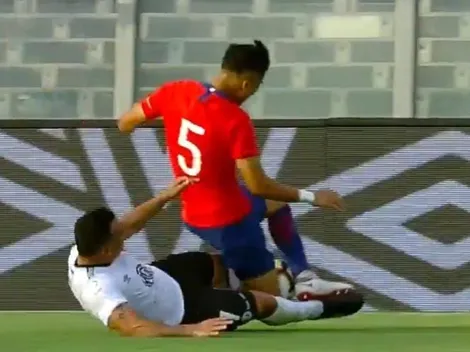 Paredes le dio linda patada de roja a Díaz