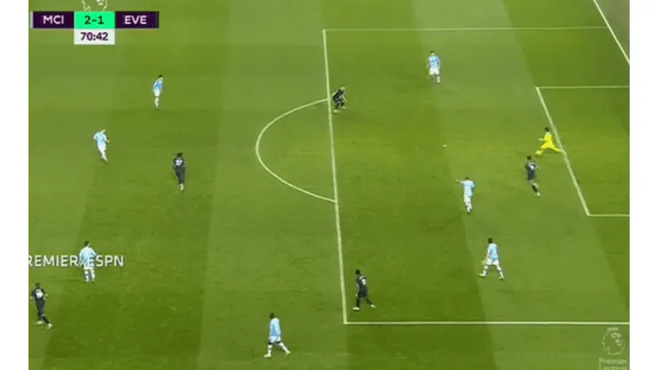 Error fatal de Claudio Bravo en el Manchester City