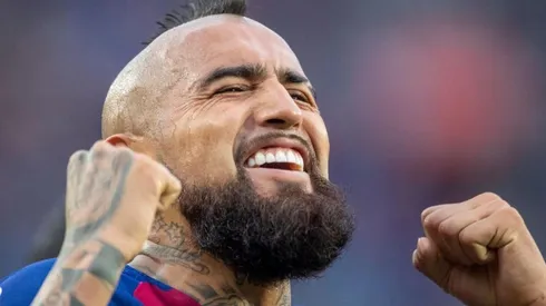 Vidal demando por deudas impagas del Barcelona