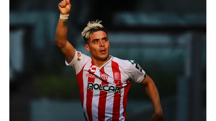 Brian Fernández está todavía sin club