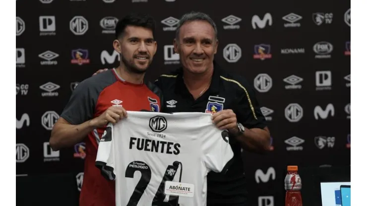 César Fuentes en su presentación