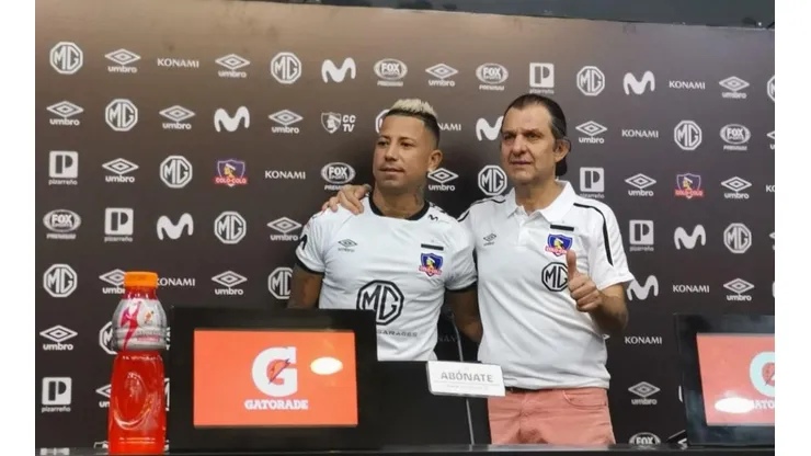 Mosa junto a Valencia