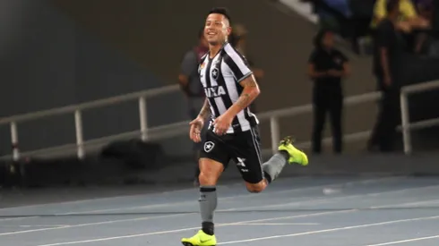 Leonardo Valencia será el cuarto refuerzo de Colo Colo