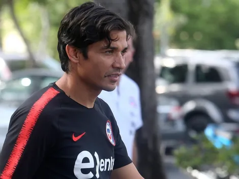 Matías Fernández debe convencer a Mario Salas para volver a Colo Colo