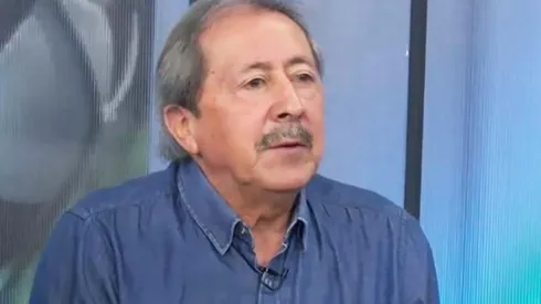 El ex Colo Colo le cae a la barra brava