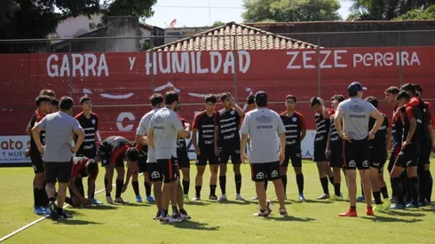 La Roja sub 15 enfrenta a Paraguay por el Sudamericano sub 15