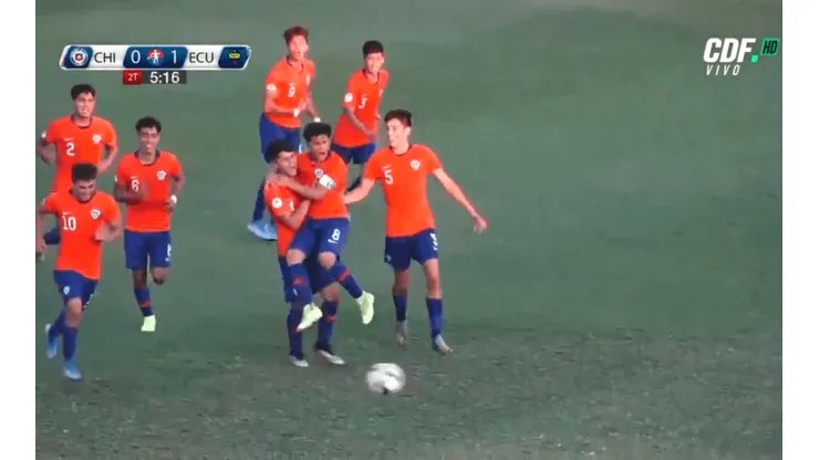 Bastián Silva pone el empate para Chile