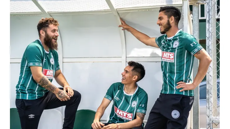 Con Carlos Colocho Contreras a la cabeza, Rodelindo Román puso a la venta su camiseta oficial.