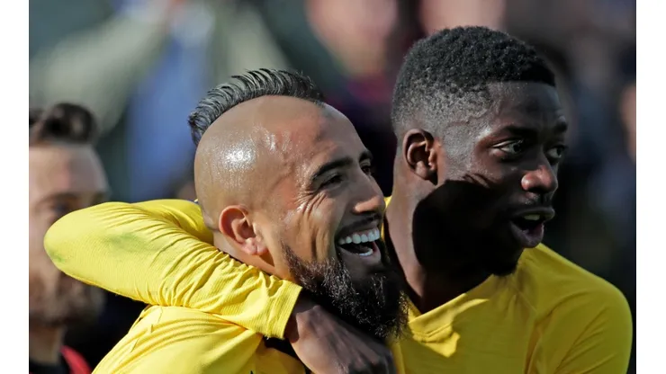 Vidal celebra su gol