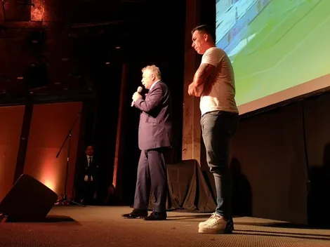 Leyendas vivientes: Caszely y Paredes lideraron la cena de Colo Colo de todos los tiempos