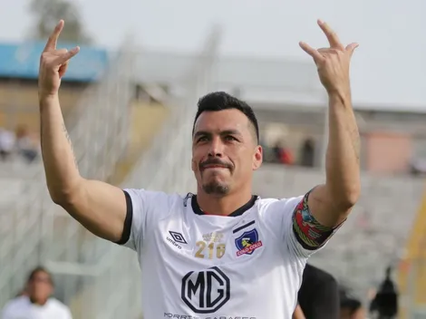 Paredes pide a la ANFP que hinchas puedan ingresar lienzos sociales