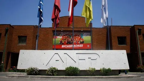 El ente rector del fútbol chileno mantiene postura de jugar la fecha.