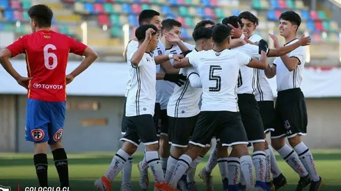 La sub 15 de Colo Colo