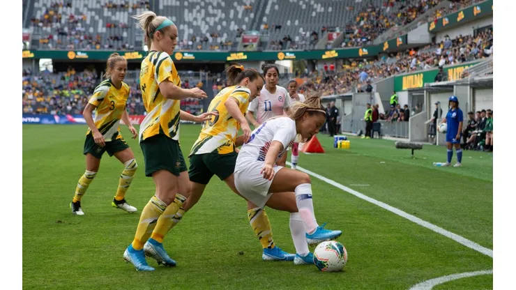 La Roja femenina batalló incansablemente ante Australia.
