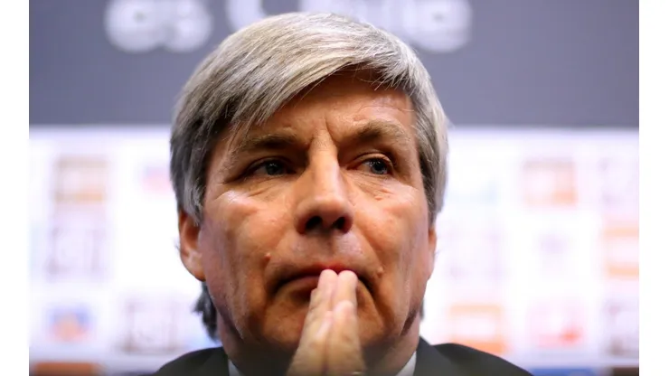 Harold Mayne-Nicholls opina distinto a Esteban Paredes y Jorge Valdivia