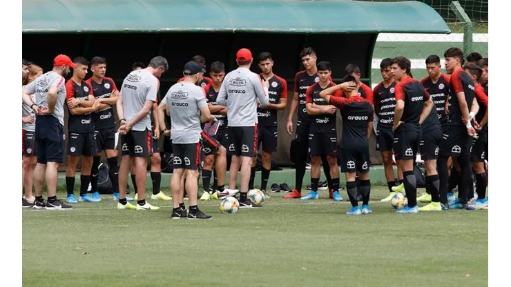 La Roja sub 17 entrenando
